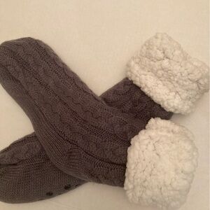 Cozy Cable Knit Slippers Socks with Faux Fur Lining